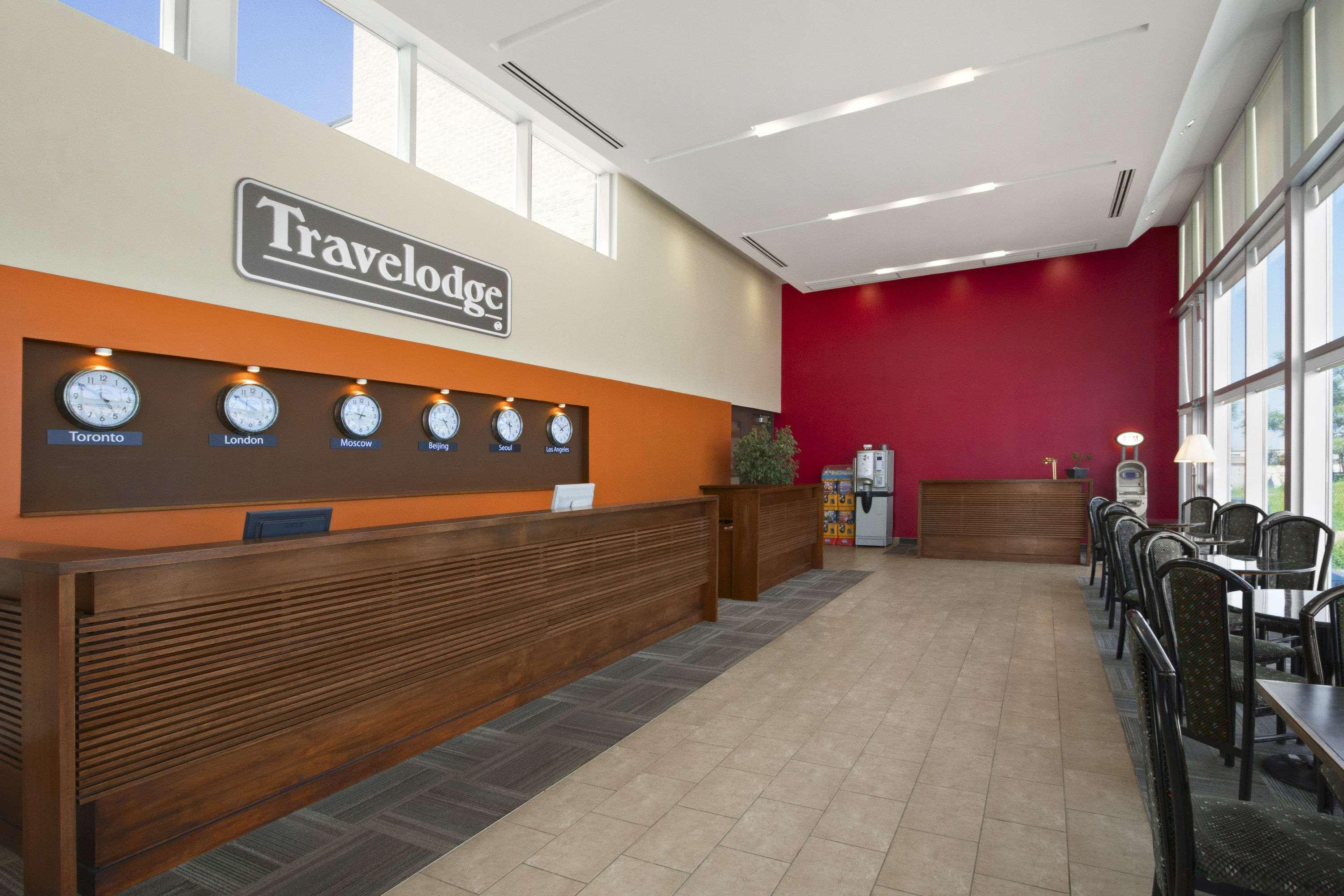 Travelodge By Wyndham Ричмонд-Хилл Экстерьер фото